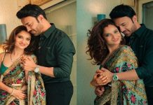 ਪਤੀ ਵਿੱਕੀ ਜੈਨ ਨਾਲ ਰੋਮਾਂਟਿਕ ਹੋਈ ਅਕਿੰਤਾ ਲੋਖੰਡੇ ਨੇ ਸੋਸ਼ਲ ਮੀਡਿਆ ‘ਤੇ ਸ਼ੇਅਰ ਕੀਤੀਆਂ ਤਸਵੀਰਾਂ