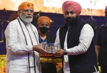 ਹਰਜੋਤ ਬੈਂਸ ਨੇ ਲਾਲ ਕਿਲੇ ਵਿਖੇ ਨੌਵੇਂ ਪਾਤਸ਼ਾਹ ਦੇ 400ਵੇਂ ਪ੍ਰਕਾਸ਼ ਪੁਰਬ ਮੌਕੇ ਕਰਵਾਏ ਸਮਾਗਮ ‘ਚ ਸਮਾਪਤੀ ਵਾਲੇ ਦਿਨ ਹਾਜ਼ਰੀ ਲੁਆਈ