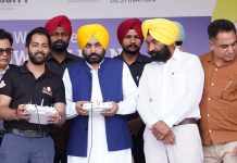 ਮੁੱਖ ਮੰਤਰੀ ਵੱਲੋਂ ਸਰਹੱਦ ਪਾਰੋਂ ਨਸ਼ੇ ਅਤੇ ਹਥਿਆਰਾਂ ਦੀ ਤਸਕਰੀ ਰੋਕਣ ਲਈ ਐਂਟੀ-ਡਰੋਨ ਤਕਨਾਲੋਜੀ ਵਿਕਸਤ ਕਰਨ ’ਤੇ ਜ਼ੋਰ