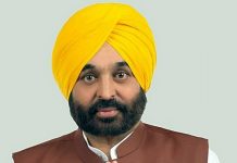 ਰਾਜਪਾਲ ਪੰਜਾਬ ਅਤੇ ਮੁੱਖ ਮੰਤਰੀ ਮਾਨ ਨੇ ਫ਼ਾਜ਼ਿਲਕਾ ਸਰਹੱਦੀ ਜ਼ਿਲ੍ਹੇ ਦਾ ਕੀਤਾ ਦੌਰਾ