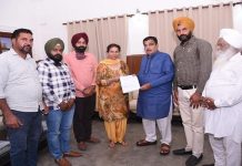 ਪ੍ਰਨੀਤ ਕੌਰ ਨੇ ਕੇਂਦਰੀ ਟਰਾਂਸਪੋਰਟ ਮੰਤਰੀ ਨਿਤਿਨ ਗਡਕਰੀ ਨਾਲ ਕੀਤੀ ਮੁਲਾਕਾਤ