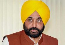ਕੈਪਟਨ ਤੇ ਸਿੱਧੂ ਤੋਂ ਬਾਅਦ ਟਵਿੱਟਰ ‘ਤੇ ਮਿਲੀਅਨ ਫਾਲੋਅਰਜ਼ ਕਲੱਬ ‘ਚ ਸ਼ਾਮਿਲ ਭਗਵੰਤ ਮਾਨ