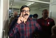 ਭ੍ਰਿਸ਼ਟਾਚਾਰ ਦੇ ਮਾਮਲੇ ‘ਚ ਫੜੇ ਗਏ IAS ਪੋਪਲੀ ਦਾ ਦਾਅਵਾ: ਵਿਜੀਲੈਂਸ ਨੇ ਮੇਰੇ ਸਾਹਮਣੇ ਬੇਟੇ ਨੂੰ ਮਾਰੀ ਗੋਲੀ