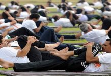 International Yoga Day: ਅਟਾਰੀ ਸਰਹੱਦ ‘ਤੇ ਯੋਗਾ ਪ੍ਰੋਗਰਾਮ ਦਾ ਆਯੋਜਨ, BSF ਦੇ ਜਵਾਨਾਂ ਨੇ ਯੋਗਾ ਕਰਕੇ ਦੁਨੀਆ ਨੂੰ ਦੱਸੀ ਯੋਗਾ ਦੀ ਤਾਕਤ