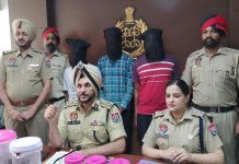 ਫਤਿਹਗੜ੍ਹ ਸਾਹਿਬ ਪੁਲਿਸ ਨੇ 8.9 ਲੱਖ ਦੀ ਲੁੱਟ ਦਾ ਮਾਮਲਾ ਸੁਲਝਾਇਆ, ਤਿੰਨ ਦੋਸ਼ੀ ਗ੍ਰਿਫਤਾਰ