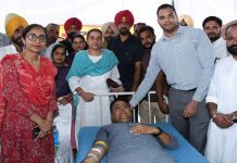 ਕੈਬਨਿਟ ਮੰਤਰੀ ਅਮਨ ਅਰੋੜਾ ਨੇ ਸ਼ਹੀਦ ਸੰਤ ਹਰਚੰਦ ਸਿੰਘ ਲੌਂਗੋਵਾਲ ਦੀ 37ਵੀਂ ਬਰਸੀ ਮੌਕੇ ਖੂਨਦਾਨ ਕਰਕੇ ਦਿੱਤੀ ਸ਼ਰਧਾਂਜਲੀ