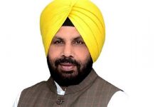 ਮੋਗਾ ‘ਚ ਕੈਬਨਿਟ ਮੰਤਰੀ ਹਰਭਜਨ ਸਿੰਘ ਖਿਲਾਫ ਰੋਸ ਪ੍ਰਦਰਸ਼ਨ