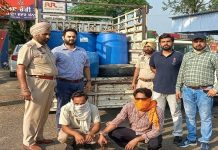 ਆਬਕਾਰੀ ਟੀਮ ਵੱਲੋਂ 2000 ਲੀਟਰ ਐਕਸਟਰਾ ਨਿਊਟਰਲ ਅਲਕੋਹਲ ਜ਼ਬਤ