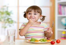 ਬੱਚਿਆਂ ਦਾ ਦਿਮਾਗ਼ ਤੇਜ਼ ਕਰਨ ਲਈ ਉਨ੍ਹਾਂ ਦੀ ਡਾਈਟ ‘ਚ ਜਰੂਰ ਸ਼ਾਮਿਲ ਕਰੋ ਸੁੱਕੇ ਮੇਵਿਆਂ ਸਣੇ ਇਹ ਪੰਜ ਚੀਜ਼ਾਂ