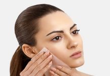 Oily Skin ਤੋਂ ਪ੍ਰੇਸ਼ਾਨ ਲੋਕ ਇਨ੍ਹਾਂ ਚੀਜ਼ਾਂ ਨੂੰ ਖਾਣ ਤੋਂ ਕਰਨ ਪਰਹੇਜ਼