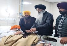 ਬੰਦੀ ਸਿੰਘਾਂ ਦੀ ਰਿਹਾਈ ਲਈ ਦਸਤਖ਼ਤੀ ਮੁਹਿੰਮ ਤਹਿਤ ਬਾਪੂ ਸੂਰਤ ਸਿੰਘ ਨੇ ਭਰਿਆ ਪ੍ਰੋਫਾਰਮਾ