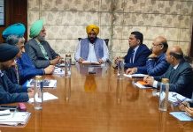 ਪਾਵਰ ਕਾਰਪੋਰੇਸ਼ਨ ਦੇ ਮੁਲਾਜ਼ਮਾਂ ਦੀਆਂ ਛੁੱਟੀਆਂ ਅਪਲਾਈ ਅਤੇ ਪ੍ਰਵਾਨਗੀ ਲਈ ਆਨਲਾਈਨ ਸਿਸਟਮ ਲਾਗੂ ਕੀਤਾ ਜਾਵੇਗਾ: ਹਰਭਜਨ ਸਿੰਘ ਈ.ਟੀ.ਓ