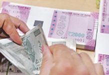 ਰਿਟਾਇਰਮੈਂਟ ਤੋਂ ਬਾਅਦ ਸਰਕਾਰ ਹਰ ਮਹੀਨੇ ਦੇਵੇਗੀ 18500 ਰੁਪਏ, ਬਸ ਕਰਨਾ ਹੋਵੇਗਾ ਇਹ ਨਿੱਕਾ ਜਿਹਾ ਕੰਮ