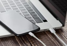 ਅਲੱਗ ਅਲੱਗ ਚਾਰਜਰਾਂ ਦੀ ਪਰੇਸ਼ਾਨੀ ਹੋਵੇਗੀ ਖਤਮ: ਫੋਨ,ਲੈਪਟਾਪ ਅਤੇ ਟੈਬਲੇਟ ਲਈ ਹੋਵੇਗਾ Type C ਚਾਰਜਰ