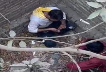 ਨੌਜਵਾਨਾਂ ਦੀ ਚਿੱਟੇ ਦਾ ਨਸ਼ਾ ਕਰਦਿਆਂ ਦੀ ਵੀਡੀਓ ਵਾਇਰਲ: ਖਾਲੀ ਪਲਾਟ ‘ਚ ਕਰ ਰਹੇ ਸੀ ਨਸ਼ਾ