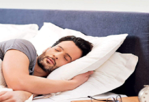 ਜੇਕਰ ਤੁਸੀਂ ਰਾਤ ਨੂੰ ਆਰਾਮ ਦੀ ਨੀਂਦ ਸੌਣਾ ਚਾਹੁੰਦੇ ਹੋ ਤਾਂ ਇਨ੍ਹਾਂ ਚੀਜ਼ਾਂ ਤੋਂ ਕਰੋ ਪਰਹੇਜ਼