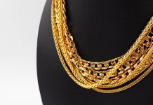 ਸੋਨੇ ‘ਤੇ ਹਾਲਮਾਰਕਿੰਗ ਦਾ ਨਵਾਂ ਨਿਯਮ 1 ਅਪ੍ਰੈਲ ਤੋਂ ਹੋਵੇਗਾ ਲਾਗੂ, ਪੜ੍ਹੋ ਇਸ ਨਾਲ ਜੁੜੀ ਸਾਰੀ ਜਾਣਕਾਰੀ