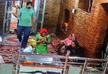 ਗੁਰਦੁਆਰਾ ਕੋਤਵਾਲੀ ਸਾਹਿਬ ‘ਚ ਬੇਅਦਬੀ ਕਰਨ ਵਾਲੇ ਨੂੰ ਅਦਾਲਤ ‘ਚ ਪੇਸ਼ੀ ਉਪਰੰਤ ਜਾਨੋ ਮਾ+ਰਨ ਦੀ ਕੋਸ਼ਿਸ਼