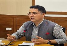 ਅਮਨ ਅਰੋੜਾ ਵੱਲੋਂ ਡਿਪਟੀ ਕਮਿਸ਼ਨਰਾਂ ਨੂੰ ਸੇਵਾ ਕੇਂਦਰਾਂ ਰਾਹੀਂ ਸਮਾਂਬੱਧ ਤਰੀਕੇ ਨਾਲ ਸੇਵਾਵਾਂ ਯਕੀਨੀ ਬਣਾਉਣ ਦੇ ਆਦੇਸ਼