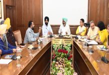 ਬਹੁਗਿਣਤੀ ਠੇਕਾ ਮੁਲਾਜ਼ਮਾਂ ਨੂੰ ਜਲਦੀ ਹੀ ਰੈਗੂਲਰ ਕੀਤਾ ਜਾਵੇਗਾ, ਕੈਬਨਿਟ ਸਬ ਕਮੇਟੀ ਵੱਲੋਂ ਮੁਲਾਜ਼ਮ ਯੂਨੀਅਨਾਂ ਨੂੰ ਭਰੋਸਾ