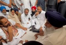 ਸੁਖਬੀਰ ਸਿੰਘ ਬਾਦਲ ਨਾਲ ਦੁੱਖ ਸਾਂਝਾ ਕਰਨ ਪਿੰਡ ਬਾਦਲ ਪਹੁੰਚੇ ਬੱਬੂ ਮਾਨ