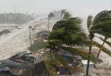 ਚੱਕਰਵਾਤੀ ਤੂਫਾਨ ‘ਮੋਕਾ’ ਨੇ ਮਚਾਈ ਤਬਾਹੀ, 6 ਦੀ ਮੌ+ਤ, ਘਰਾਂ ਦੀਆ ਛੱਤਾਂ ਅਤੇ ਮੋਬਾਈਲ ਟਾਵਰ ਉੱਡੇ