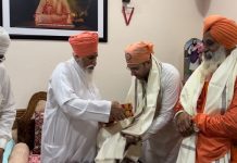 ਰਾਘਵ ਚੱਢਾ ਨੇ ਡੇਰਾ ਸੱਚਖੰਡ ਬੱਲਾਂ ਪਹੁੰਚ ਸੰਤ ਸ੍ਰੀ ਨਿਰੰਜਨ ਦਾਸ ਜੀ ਦਾ ਲਿਆ ਆਸ਼ੀਰਵਾਦ