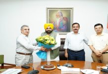 ਮੁੱਖ ਮੰਤਰੀ ਵੱਲੋਂ ਮੁੱਖ ਸਕੱਤਰ ਵਿਜੈ ਕੁਮਾਰ ਜੰਜੂਆ ਨੂੰ ਸੇਵਾ-ਮੁਕਤੀ ਮੌਕੇ ਵਿਦਾਇਗੀ ਪਾਰਟੀ