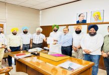 ਟਰਾਂਸਪੋਰਟ ਮੰਤਰੀ ਵੱਲੋਂ ਕਿਸਾਨਾਂ ਨੂੰ ਵੱਡੀ ਰਾਹਤ: ਟ੍ਰੈਮ-3 ਟਰੈਕਟਰਾਂ ਦੀ ਰਜਿਸਟ੍ਰੇਸ਼ਨ ਲਈ 30 ਜੂਨ ਤੱਕ ਦੀ ਦਿੱਤੀ ਇਜਾਜ਼ਤ
