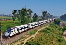 ਕਰੋੜਾਂ ਰੇਲਵੇ ਯਾਤਰੀਆਂ ਲਈ ਵੱਡੀ ਖੁਸ਼ਖਬਰੀ, ਵੰਦੇ ਭਾਰਤ ਸਮੇਤ ਸਾਰੀਆਂ ਟਰੇਨਾਂ ਦਾ ਘਟੇਗਾ ਕਿਰਾਇਆ
