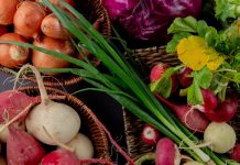 ਵਜ਼ਨ ਨੂੰ ਲੈ ਕੇ Diabetes ਤੱਕ ਕੰਟਰੋਲ ਕਰਨ ‘ਚ ਫ਼ਾਇਦੇਮੰਦ ਹੈ Root Vegetables