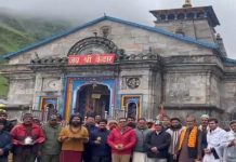 ਚੰਦਰਯਾਨ-3 ਦੀ ਸਫਲ ਲੈਂਡਿੰਗ ਲਈ ਬਾਬਾ ਕੇਦਾਰ ਨੂੰ ਕੀਤੀ ਪ੍ਰਾਰਥਨਾ: ਉਤਰਾਖੰਡ ਦੇ ਪ੍ਰਸਿੱਧ ਮੰਦਰਾਂ ਵਿੱਚ ਪ੍ਰਾਰਥਨਾਵਾਂ ਅਤੇ ਹਵਨ ਜਾਰੀ