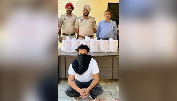 Smuggler arrested with 15 kg of heroin