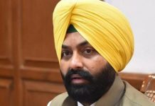 ਜਲੰਧਰ ‘ਚ ਬੱਸ ਸਟੈਂਡ ‘ਤੇ ਚੈਕਿੰਗ ਕਰਨ ਪਹੁੰਚੇ ਟਰਾਂਸਪੋਰਟ ਮੰਤਰੀ