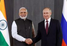 ਰੂਸੀ ਰਾਸ਼ਟਰਪਤੀ ਪੁਤਿਨ ਨੇ ਫਿਰ ਕੀਤੀ PM ਮੋਦੀ ਦੀ ਤਾਰੀਫ: ਕਿਹਾ- ਉਨ੍ਹਾਂ ਦੀ ਅਗਵਾਈ ‘ਚ ਭਾਰਤ ਤੇਜ਼ੀ ਨਾਲ ਵਿਕਾਸ ਕਰ ਰਿਹਾ