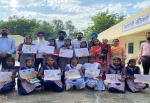 ਸਕੂਲੀ ਬੱਚਿਆਂ ਨੇ ਕਿਸਾਨਾਂ ਨੂੰ ਝੋਨੇ ਦੀ ਪਰਾਲੀ ਨਾ ਸਾੜਨ ਦੀ ਕੀਤੀ ਅਪੀਲ