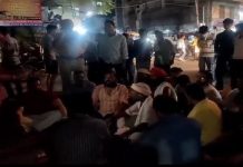 ਗੁਰਦਾਸਪੁਰ ਗਊ ਸ਼ਾਲਾ ਦੇ ਪੰਡਿਤ ਨਾਲ ਹੋਈ ਕੁੱਟ+ਮਾਰ, ਸੰਗਤ ਨੇ ਲਾਇਆ ਚੌਂਕ ‘ਚ ਧਰਨਾ