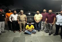 ਪੰਜਾਬ ਪੁਲਿਸ ਨੇ 40 ਕਿਲੋਮੀਟਰ ਤੱਕ ਪਿੱਛਾ ਕਰਨ ਉਪਰੰਤ ਦੋ ਨਸ਼ਾ ਤਸਕਰਾਂ ਨੂੰ ਕੀਤਾ ਗ੍ਰਿਫਤਾਰ; 2 ਕਿਲੋ ਹੈਰੋਇਨ ਬਰਾਮਦ