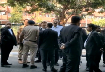 ਚੰਡੀਗੜ੍ਹ ਜ਼ਿਲ੍ਹਾ ਅਦਾਲਤ ਦੇ ਵਕੀਲਾਂ ਨੇ ਟਰੈਫਿਕ ਪੁਲਿਸ ਖ਼ਿਲਾਫ਼ ਕੀਤਾ ਪ੍ਰਦਰਸ਼ਨ, ਰੋਡ ਕੀਤਾ ਜਾਮ