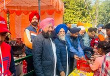 ਮੋਹਾਲੀ ‘ਚ ਸ਼ਹੀਦੀ ਸਭਾ ਨੂੰ ਸਮਰਪਿਤ ਲੰਗਰ ਲਗਾਇਆ ਗਿਆ
