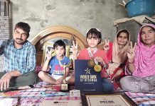 ਹਰਿਆਣਾ ਦੀ 9 ਸਾਲਾ ਬੱਚੀ ਨੇ ਬਣਾਇਆ ਵਿਸ਼ਵ ਰਿਕਾਰਡ: ਦਾਦਰੀ ਦੀ ਰਹਿਣ ਵਾਲੀ ਦ੍ਰਿਸ਼ਟੀ ਨੇ 1 ਮਿੰਟ ‘ਚ ਲਿਖੇ 54 ਸ਼ਬਦ