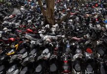 ਚੰਡੀਗੜ੍ਹ ‘ਚ ਦੋਪਹੀਆ ਵਾਹਨਾਂ ਦੀ ਪਾਰਕਿੰਗ ‘ਚ ਮਾਮਲੇ ‘ਚ ਸ਼ਹਿਰ ਵਾਸੀਆਂ ਨੂੰ ਝਟਕਾ, ਮੇਅਰ ਦੇ ਐਲਾਨ ਨੂੰ ਕਮਿਸ਼ਨਰ ਨੇ ਨਹੀਂ ਦਿੱਤੀ ਮਨਜ਼ੂਰੀ