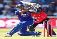 ਟੀਮ ਇੰਡੀਆ ਨੇ ਪਹਿਲਾਂ ਬੱਲੇਬਾਜ਼ੀ ਕਰਦੇ ਹੋਏ 4 ਓਵਰਾਂ ‘ਚ 2 ਵਿਕਟਾਂ ‘ਤੇ ਬਣਾਈਆਂ 45 ਦੌੜਾਂ