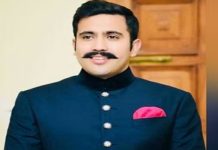 ਲੋਕ ਨਿਰਮਾਣ ਮੰਤਰੀ ਵਿਕਰਮਾਦਿੱਤਿਆ ਸਿੰਘ ਪਹੁੰਚੇ ਅਯੁੱਧਿਆ, ਪ੍ਰਾਣ ਪ੍ਰਤਿਸ਼ਠਾ ਪ੍ਰੋਗਰਾਮ ‘ਚ ਲੈਣਗੇ ਹਿੱਸਾ