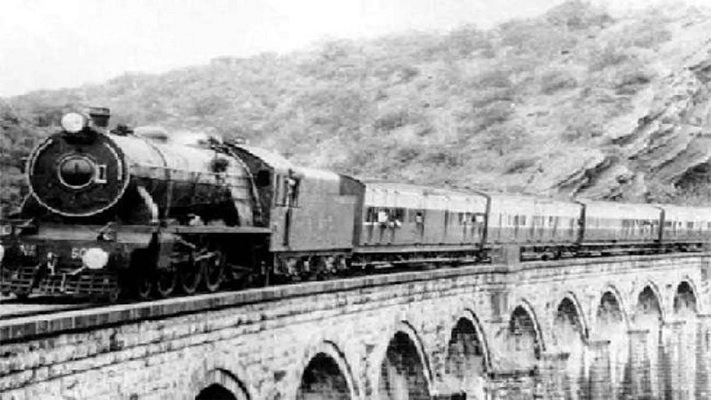 Know the history of Indian Railways