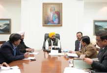 ਮੁੱਖ ਮੰਤਰੀ ਮਾਨ ਨੇ ਰਜਿਸਟਰੀਆਂ ਲਈ NOC ਸ਼ਰਤ ਖ਼ਤਮ ਕਰਨ ਨੂੰ ਲੈਕੇ ਅਫ਼ਸਰਾਂ ਨਾਲ ਕੀਤੀ ਮੀਟਿੰਗ