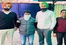 ਲੁਧਿਆਣਾ – ਵਿਜੀਲੈਂਸ ਟੀਮ ਨੇ ਠੱਗ ਨੂੰ ਰੰਗੇ ਹੱਥੀਂ ਕੀਤਾ ਕਾ.ਬੂ
