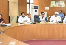 ਰੋਹਤਕ ‘ਚ ਛੁੱਟੀ ਵਾਲੇ ਦਿਨ ਵੀ ਖੁੱਲ੍ਹਣਗੇ ਸਰਕਾਰੀ ਦਫ਼ਤਰ, ਏਡੀਸੀ ਨੇ ਅਧਿਕਾਰੀਆਂ ਨੂੰ ਦਿੱਤੇ ਆਦੇਸ਼