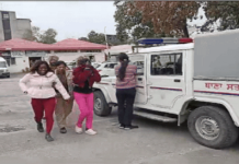 ਕਪੂਰਥਲਾ ‘ਚ ਪੁਲਿਸ ਨੇ 6 ਵਿਦੇਸ਼ੀ ਲੜਕੀਆਂ ਨੂੰ ਕੀਤਾ ਗ੍ਰਿਫ.ਤਾਰ, ਹਥਿਆ.ਰ ਦਿਖਾ ਕੇ ਕਰਦੀਆਂ ਸਨ ਲੁੱ.ਟ-ਖੋਹ.