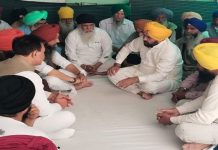 CM ਨੇ ਕਾਂਸਟੇਬਲ ਅੰਮ੍ਰਿਤਪਾਲ ਦੇ ਪਰਿਵਾਰ ਨਾਲ ਕੀਤੀ ਮੁਲਾਕਾਤ, ਨਾਂ ‘ਤੇ ਸਟੇਡੀਅਮ ਬਣਾਉਣ ਦਾ ਕੀਤਾ ਐਲਾਨ